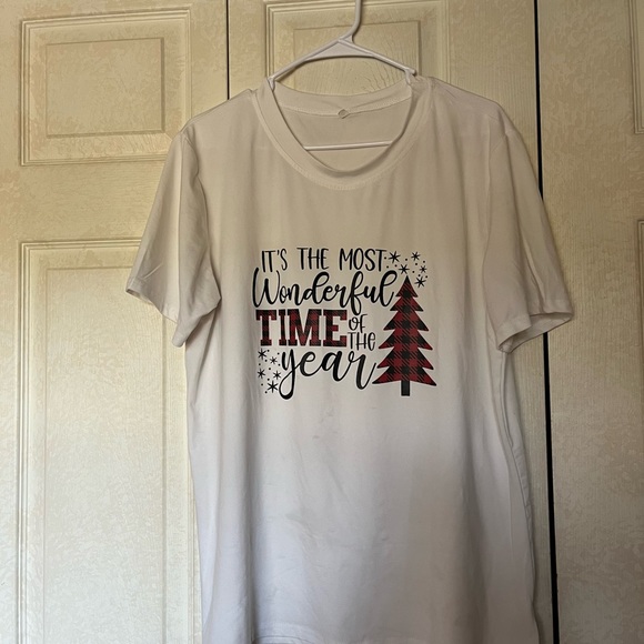 Christmas T-shirt - Picture 2 of 2